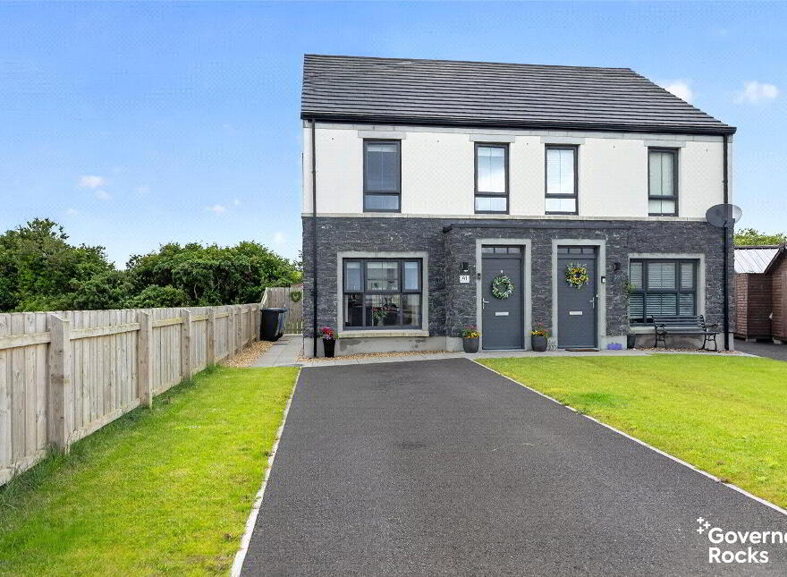 41 Rocklyn Manor, Donaghadee, BT21 0FT photo