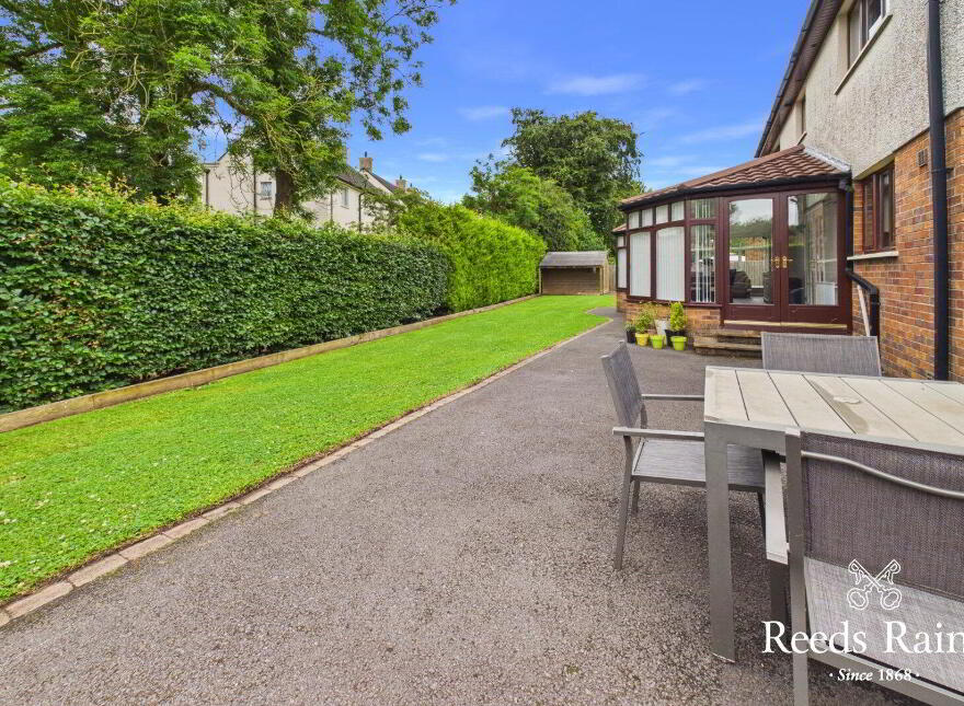22 Dalewood, Newtownabbey, BT36 5WR