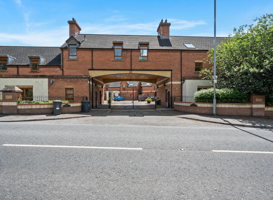 Apt 8, 313 Belmont Road, Belfast, BT4 2NE
