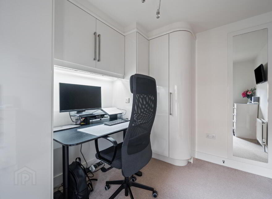 Apt 8, 313 Belmont Road, Belfast, BT4 2NE