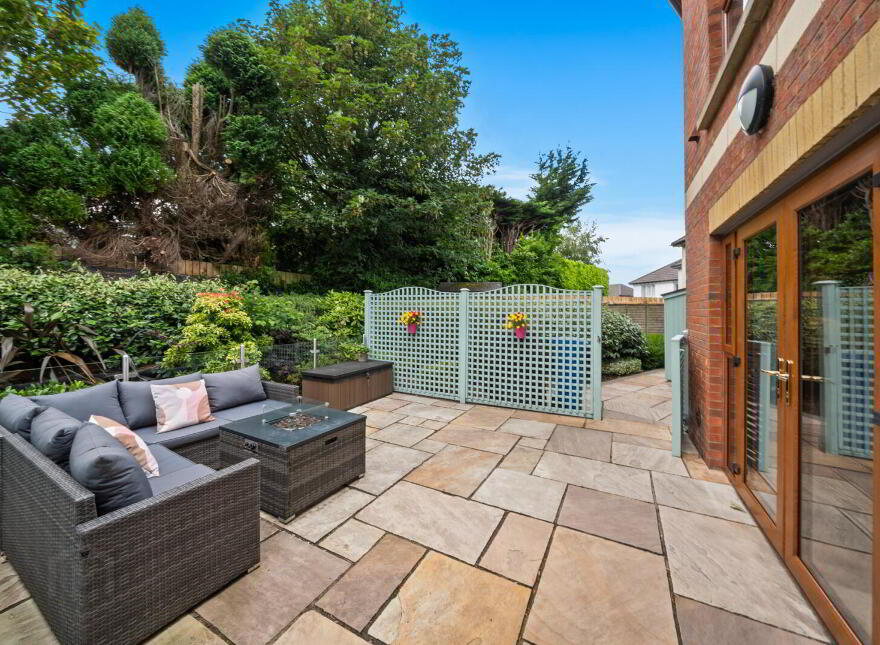 Apt 8, 313 Belmont Road, Belfast, BT4 2NE