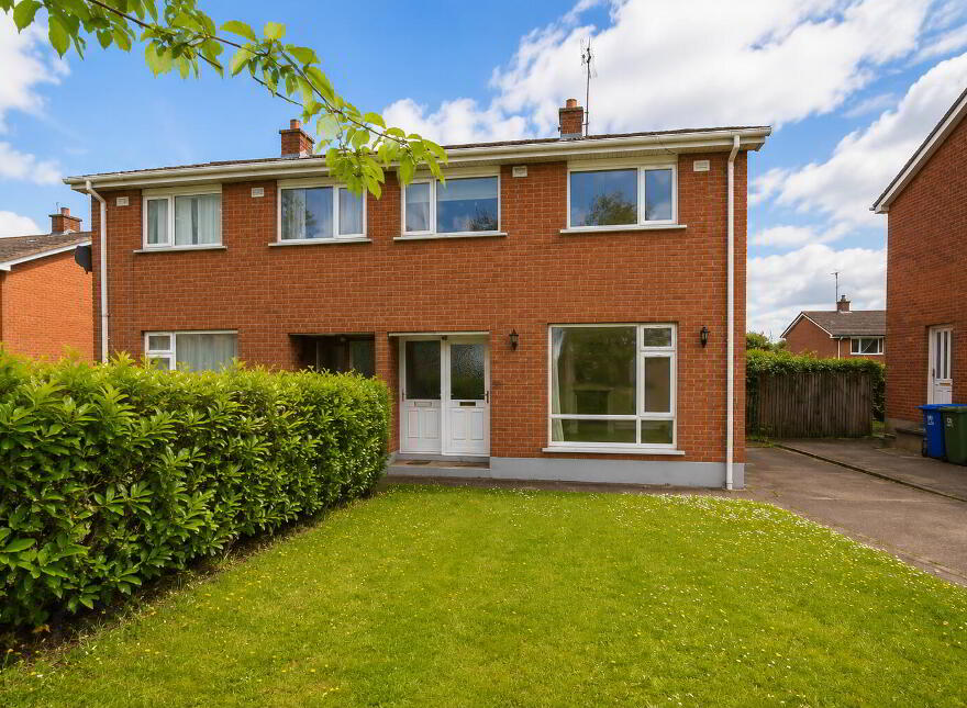 55 Ashlawn, Letterkenny, F92PHF3 photo