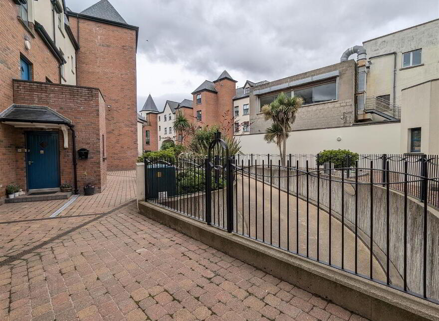 A4 Waterfoot, Main Street, Newcastle, BT33 0WF