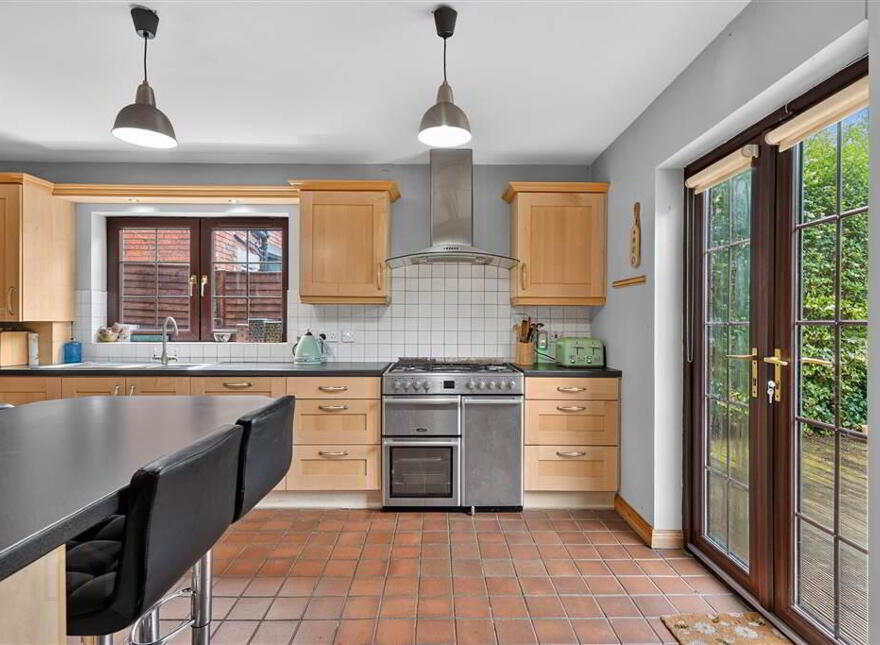 5 Kimberley Drive, Off Sunnyside Street, Belfast, BT7 3EE
