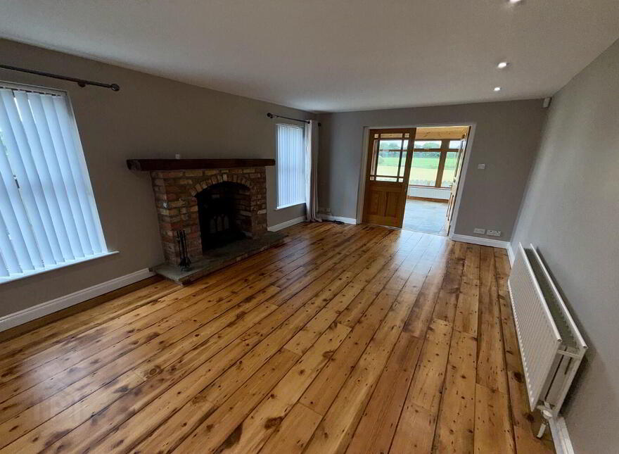 8 Kings Chase, Gravelhill Road, Lisburn, BT27 5ST