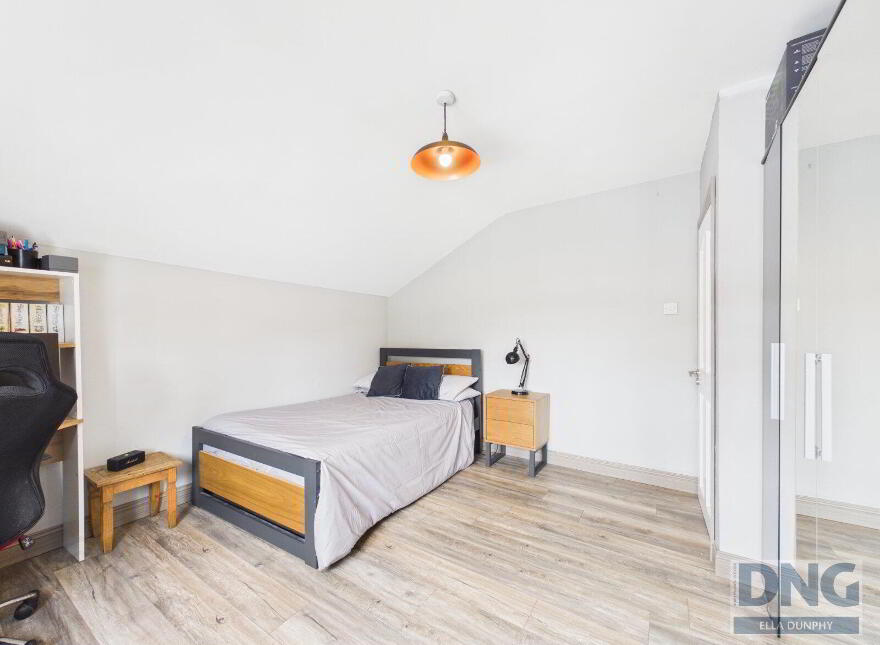 Cherry Blossom House, Saint Mullins Road, Tinnahinch, Graiguenamanagh, R95EK57