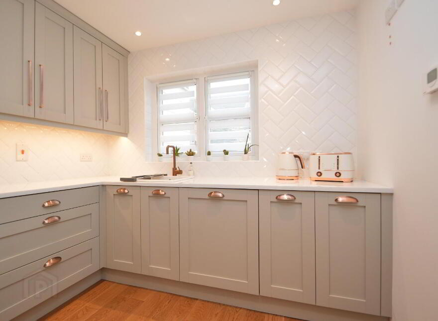 15 Ardenlee Park, Belfast, BT6 8QR