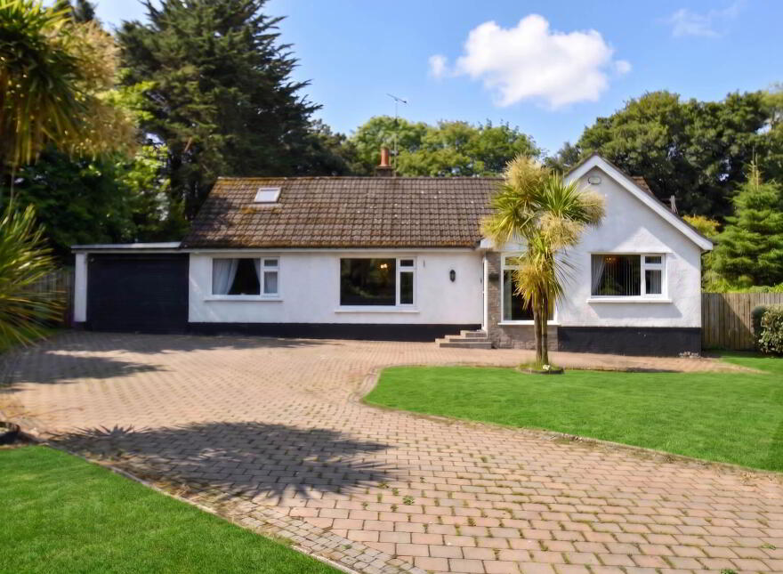 3 The Park, Dunmurry, Belfast, BT17 0ER