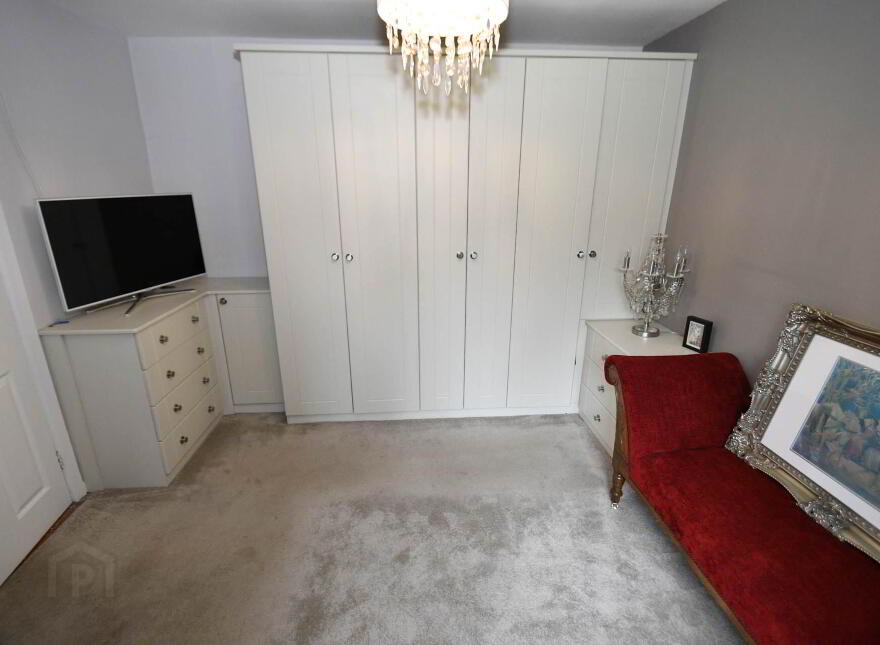 3 The Park, Dunmurry, Belfast, BT17 0ER
