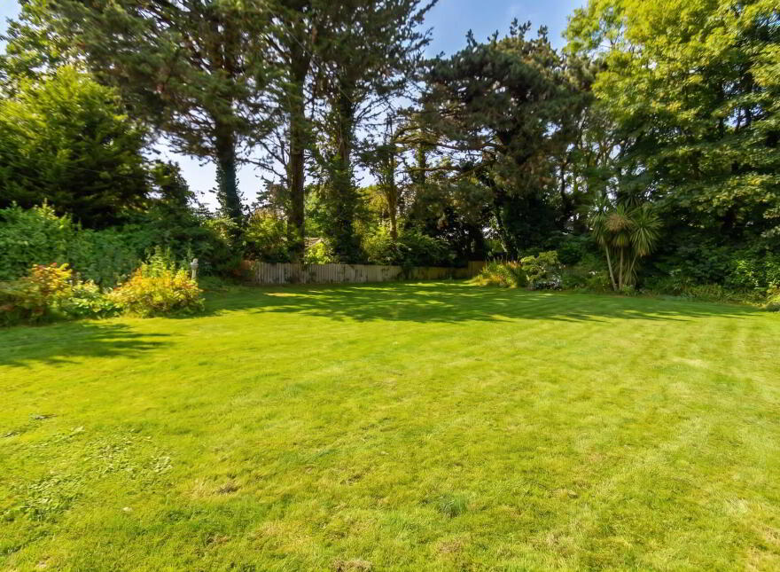 3 The Park, Dunmurry, Belfast, BT17 0ER