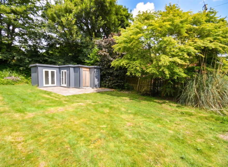 3 The Park, Dunmurry, Belfast, BT17 0ER