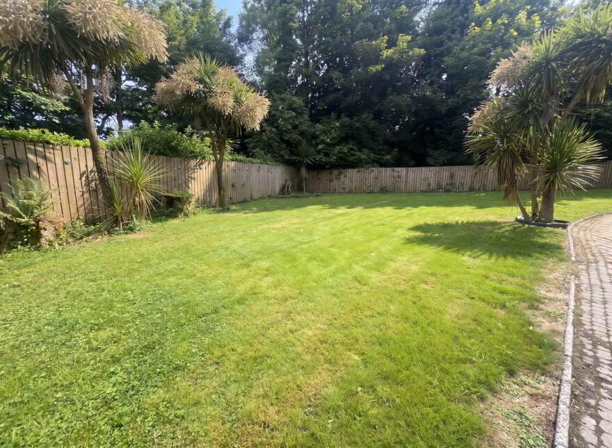 3 The Park, Dunmurry, Belfast, BT17 0ER