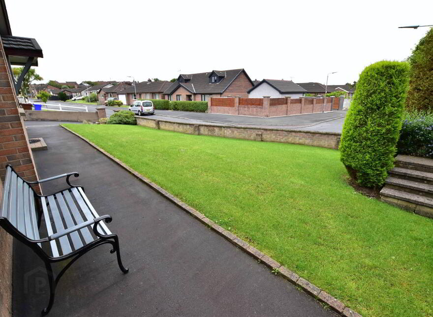 10 Regency Park, Newtownards, BT23 8ZG