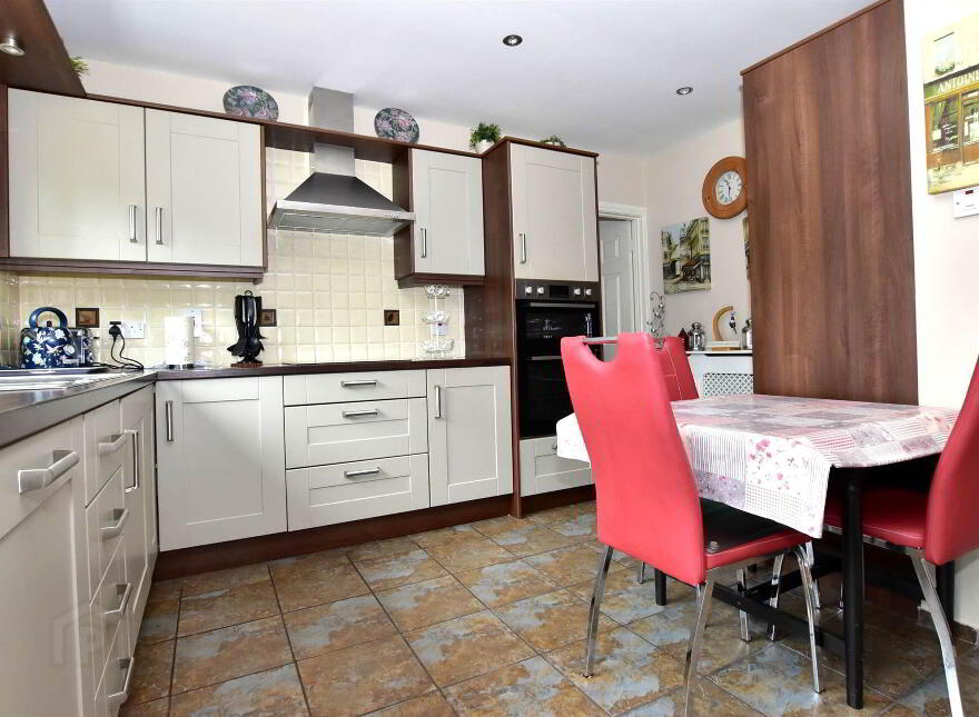 10 Regency Park, Newtownards, BT23 8ZG