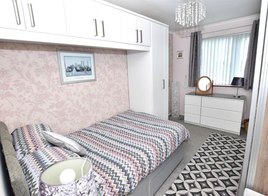 10 Regency Park, Newtownards, BT23 8ZG