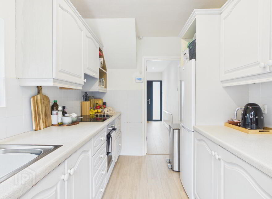 25 Delamont Park, Belfast, BT6 9RJ
