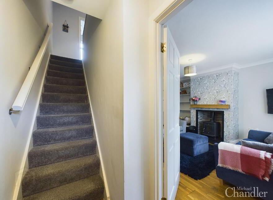 41 Ravenhill Court, Belfast, BT6 8FS