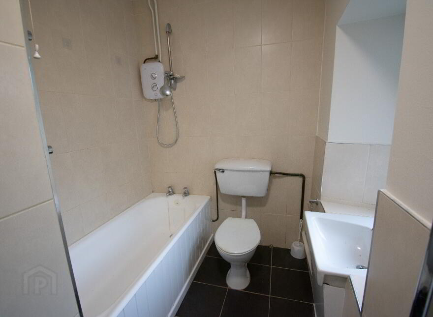 18 Tamlough Road, Antrim, BT41 3DP