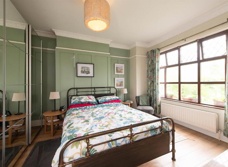 48 Ballymaglave Road, Ballynahinch, BT24 8QB