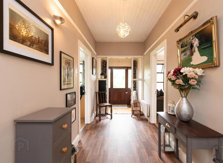 48 Ballymaglave Road, Ballynahinch, BT24 8QB