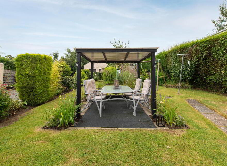 48 Ballymaglave Road, Ballynahinch, BT24 8QB