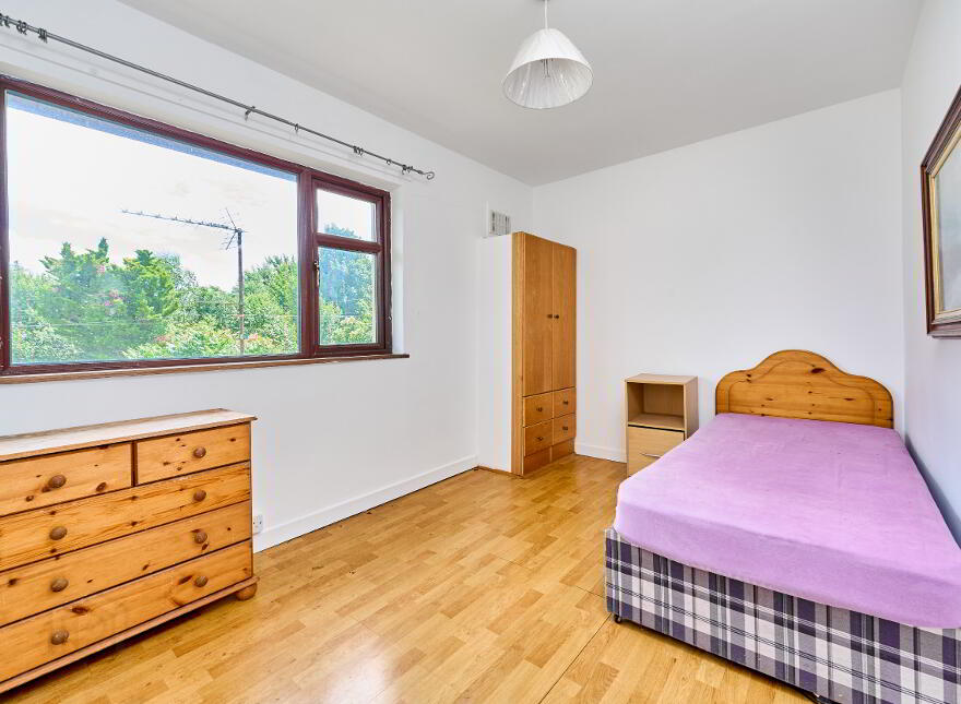 19 Father Mc Cullen Park, Kells, A82H6D2