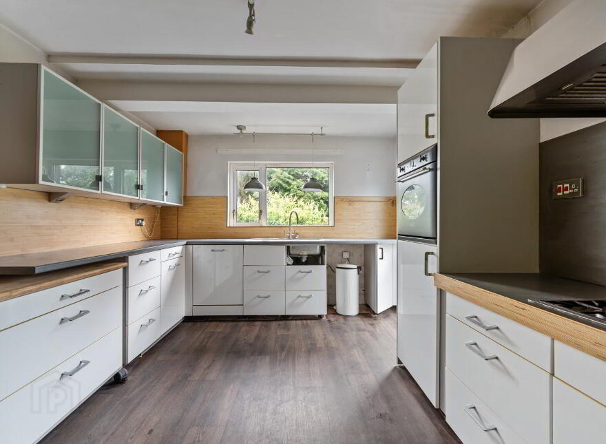 85 Cumberland Road, Dundonald, Belfast, BT16 2BA