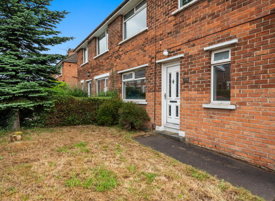 85 Cumberland Road, Dundonald, Belfast, BT16 2BA