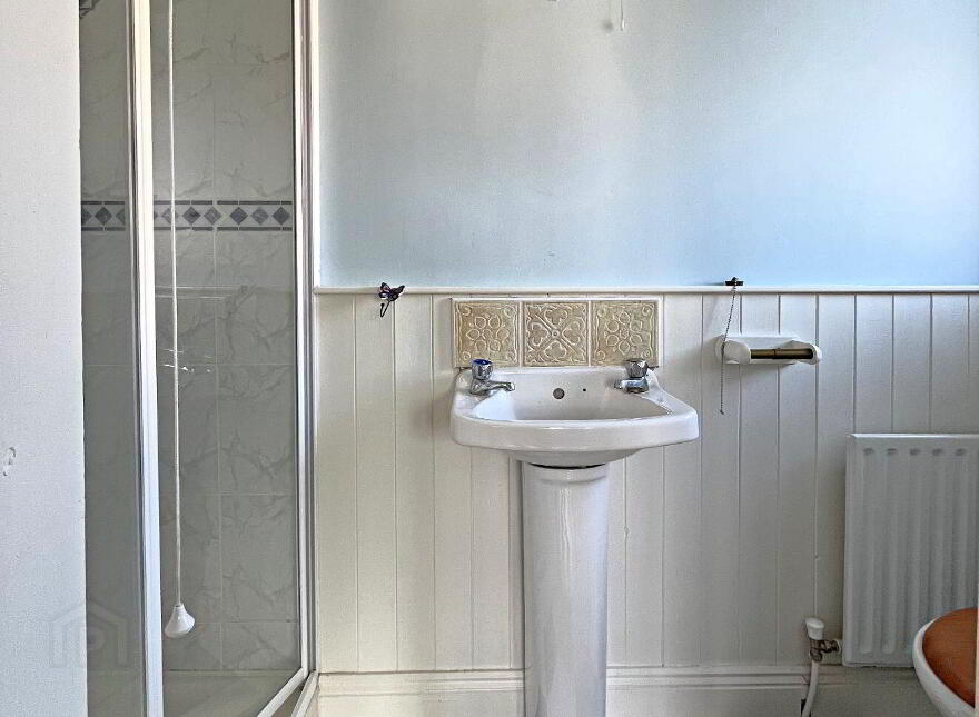 28 An Grianán, Ballinroad, Dungarvan, X35KX65