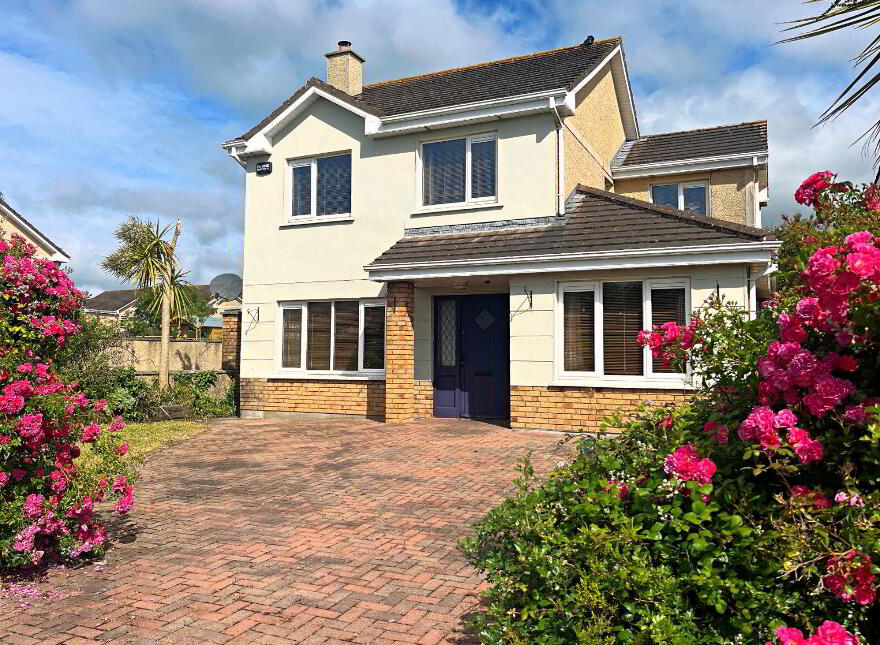 28 An Grianán, Ballinroad, Dungarvan, X35KX65