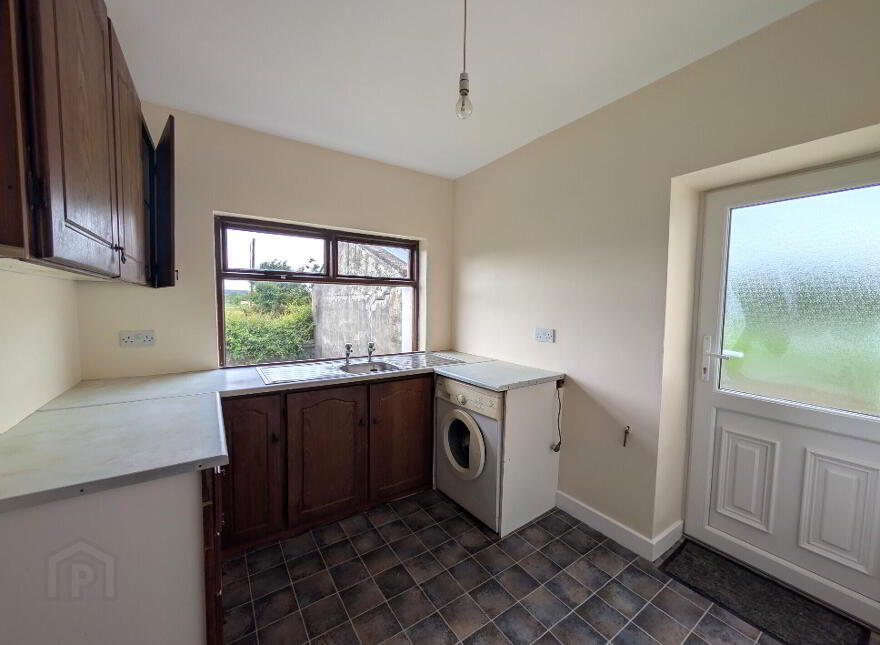 The Herd's House, Woodfield, Kilkelly, F35N271