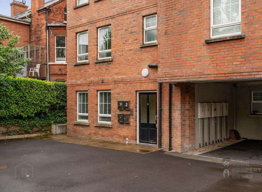 10 Orminston Villas, 1C Orminton Crescent, Belfast, BT4 3JP
