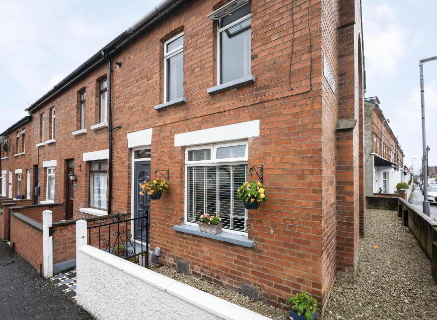 93 Dunraven Avenue, Belfast, BT5 5JS