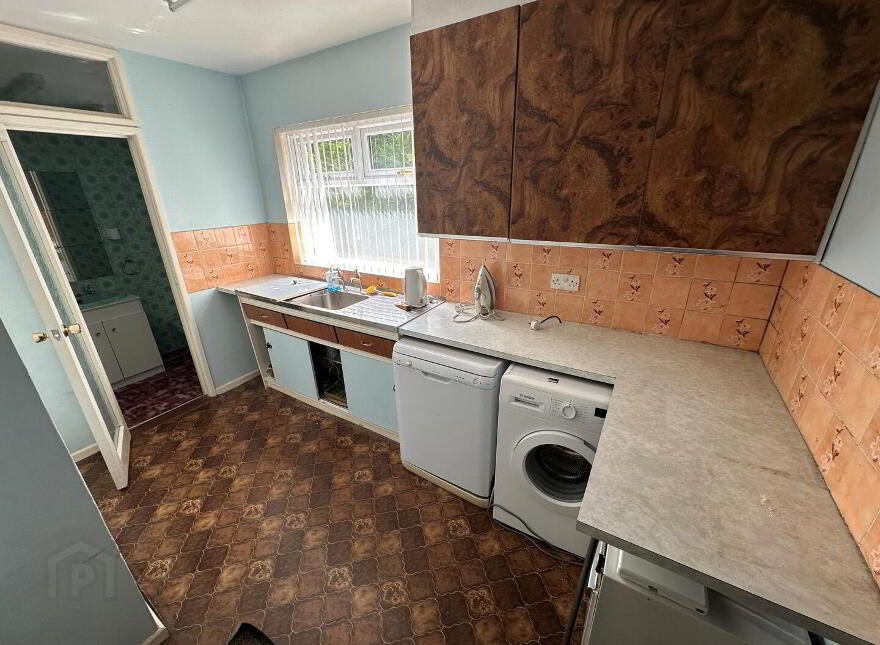 18 Skeagh Road, Kinallen, Dromore, BT25 2QE