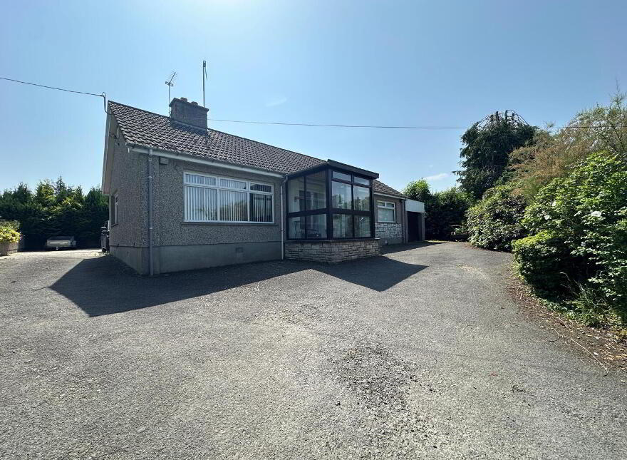 18 Skeagh Road, Kinallen, Dromore, BT25 2QE