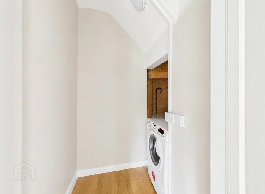 17 Castle Crescent, Ashbourne, A84XN61