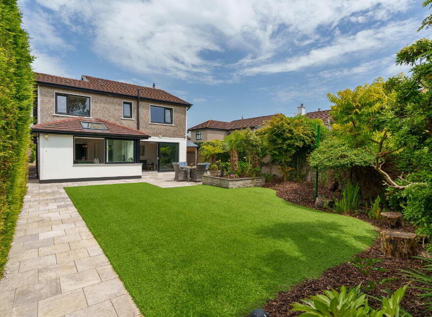 29 Kiltegan Lawn, Rochestown Road, Rochestown, T12WKE0