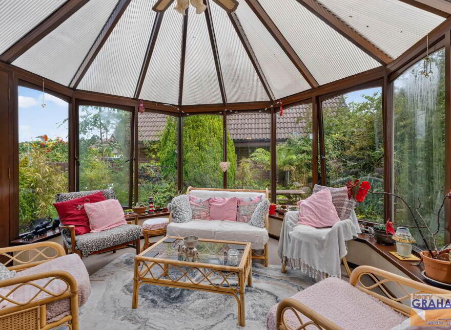 4 Windsor Hill, Carnreagh, Hillsborough, BT26 6RL