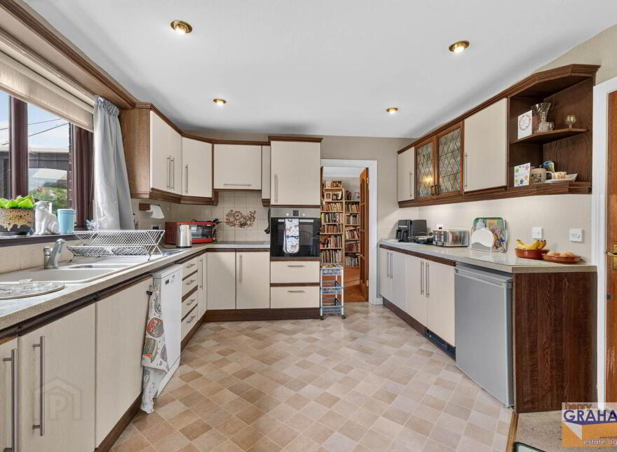 4 Windsor Hill, Carnreagh, Hillsborough, BT26 6RL