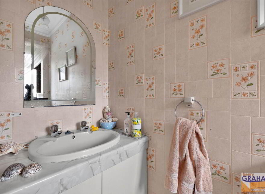 4 Windsor Hill, Carnreagh, Hillsborough, BT26 6RL