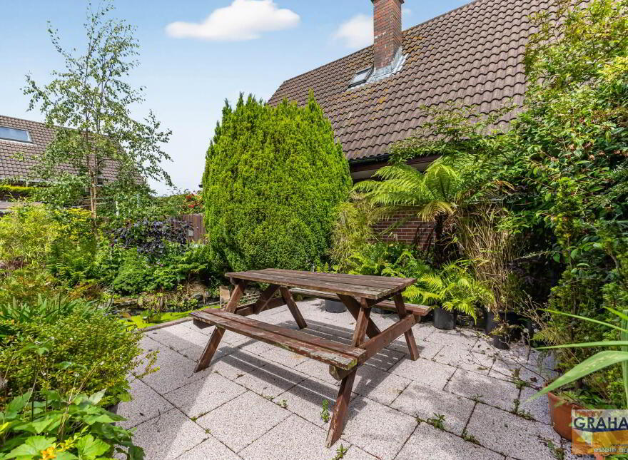 4 Windsor Hill, Carnreagh, Hillsborough, BT26 6RL