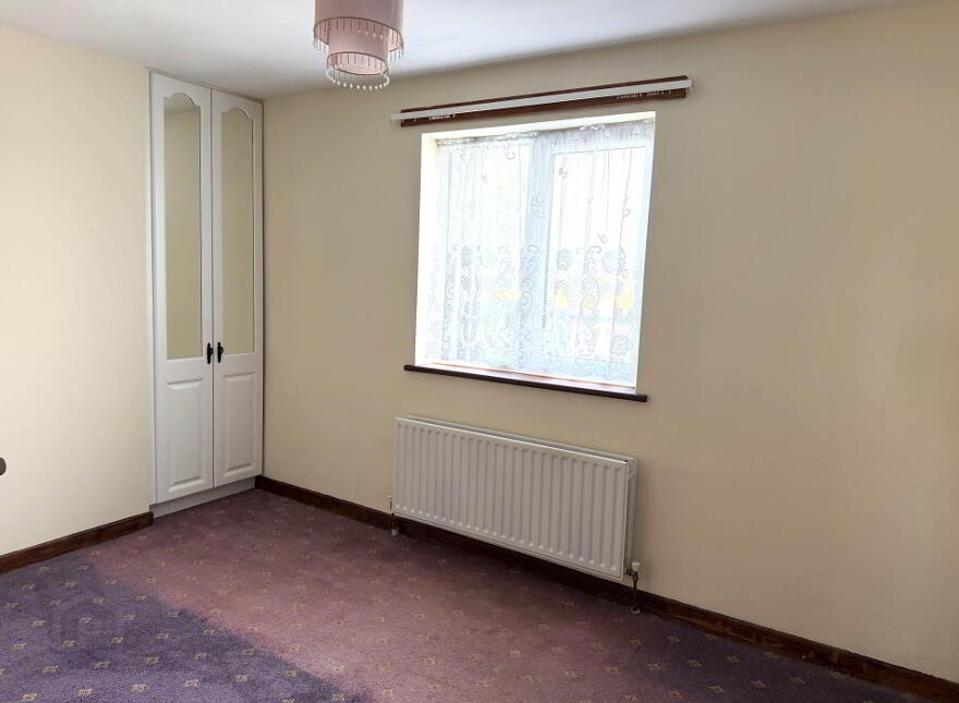 Glentara, Roscrea, E53TV02