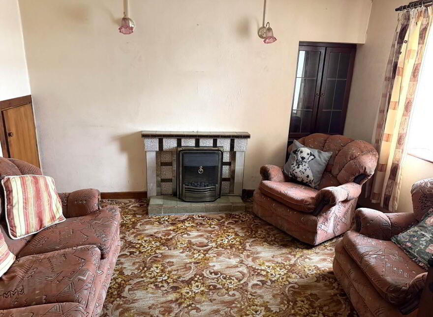 Glentara, Roscrea, E53TV02