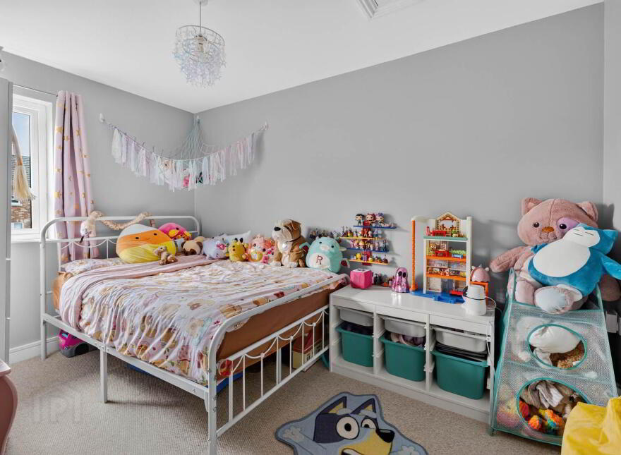 73 The Rose Garden, Derriaghy, Belfast, BT17 9GY