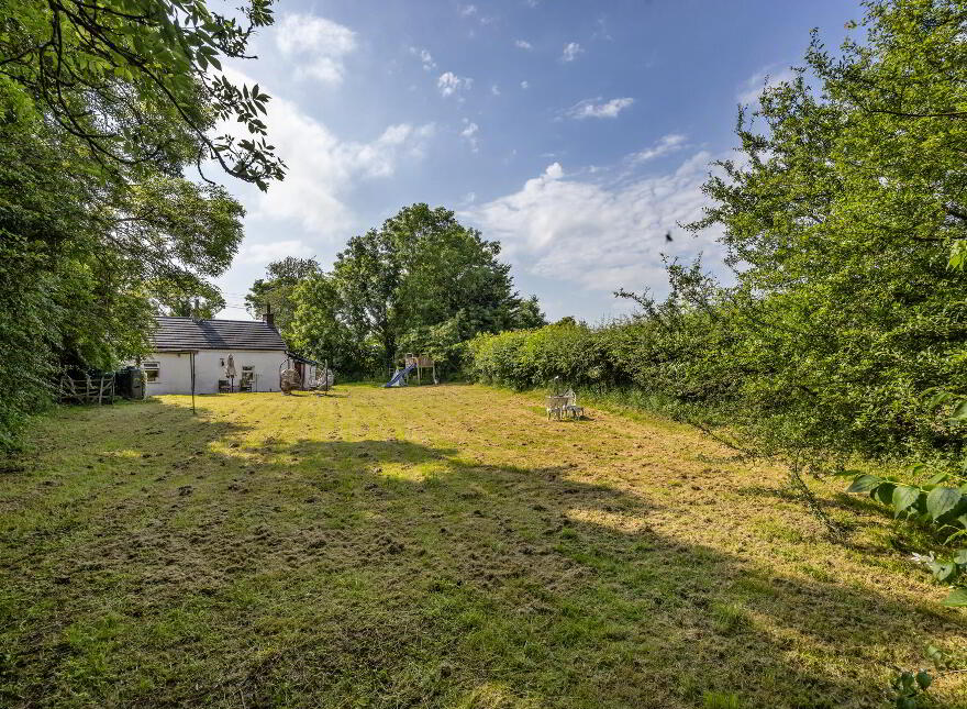 44 Garlandstown Road, Glenavy, Crumlin, BT29 4HJ