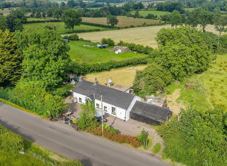 44 Garlandstown Road, Glenavy, Crumlin, BT29 4HJ