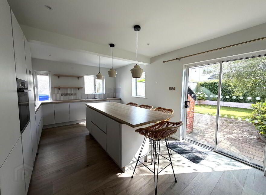 61 Wandsworth Road, Belfast, BT4 3LT