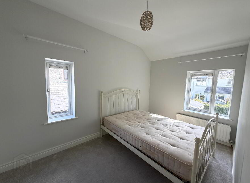 61 Wandsworth Road, Belfast, BT4 3LT