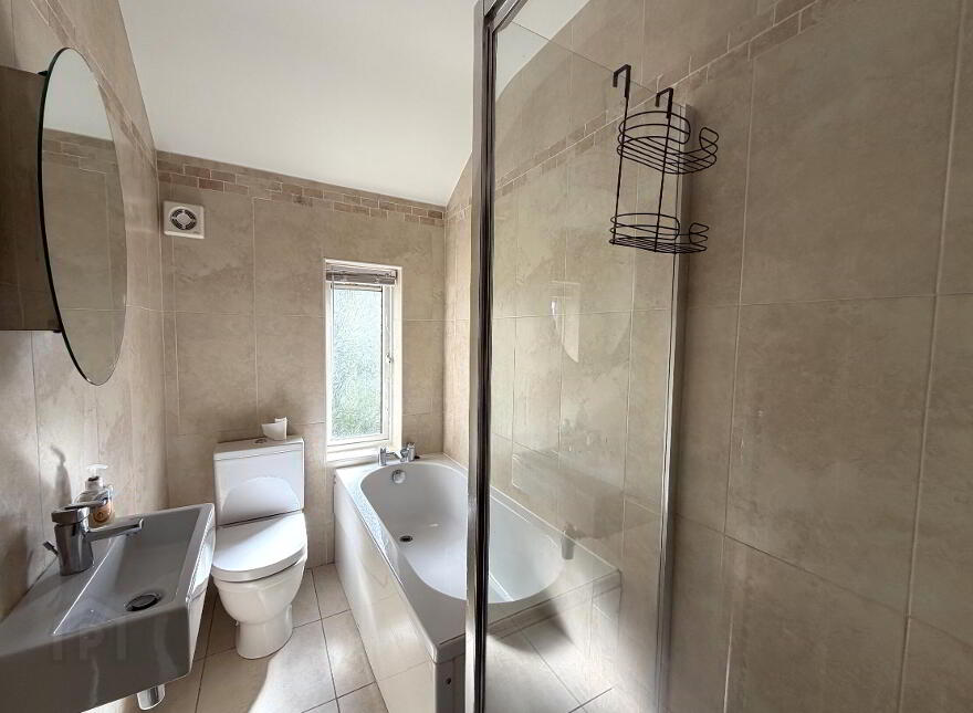 61 Wandsworth Road, Belfast, BT4 3LT