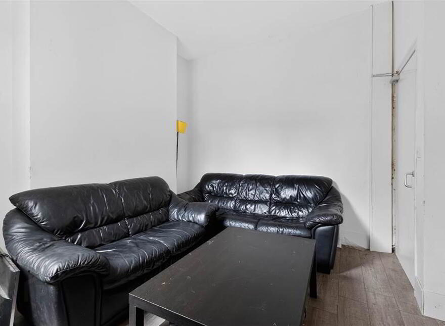 5 Stranmillis Park, Off Stranmillis Road, Belfast, BT9 5AU